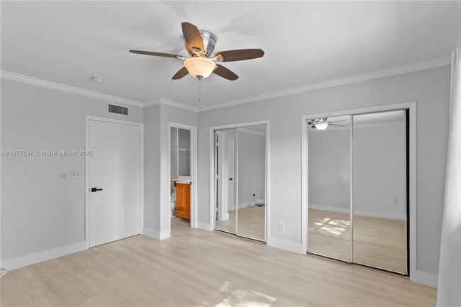 Building Photo - 8600 SW 67th Ave