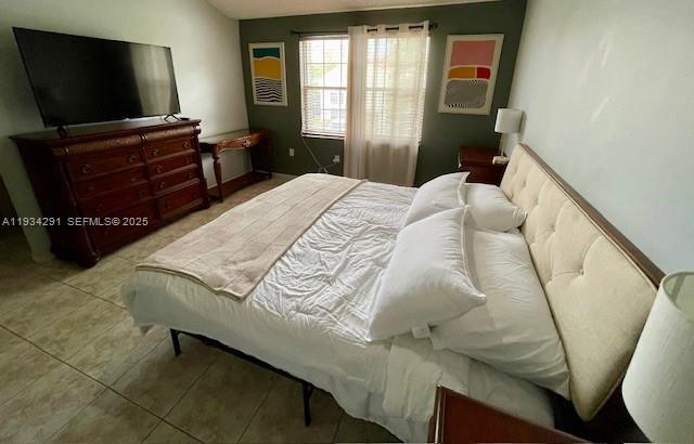 Building Photo - 8332 SW 23rd Ct