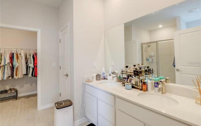 Building Photo - 7439 SW 130th Ln