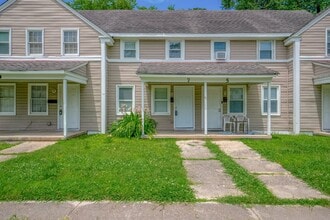 Building Photo - PORTSMOUTH TOWNHOME - 2 BED, 2 FULL BATH FOR RENT BY PMI VIRGINIA