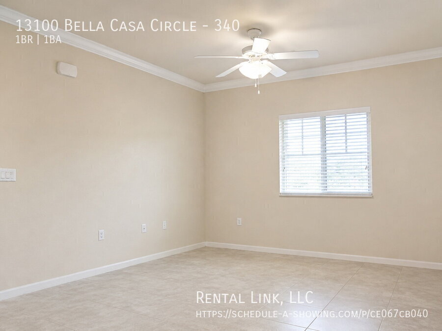 Building Photo - 13100 Bella Casa Cir