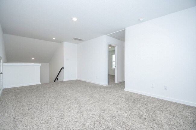 Building Photo - 30030 Gallatin River Ln