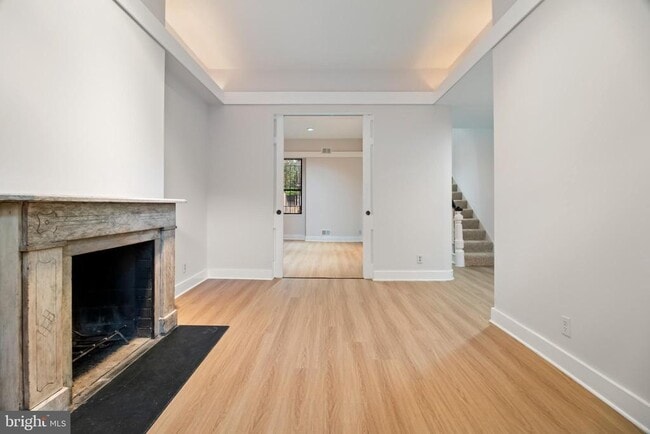 Building Photo - 1522 Swann St NW