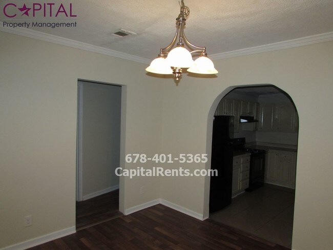 Building Photo - 1361 Westboro Dr SW
