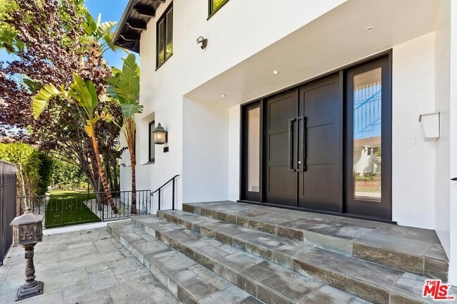 Building Photo - 2890 Forrester Dr