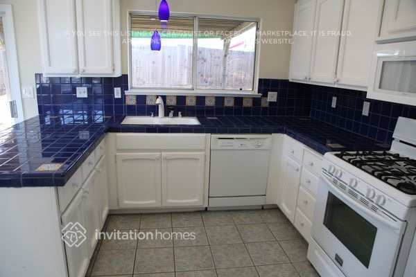 Building Photo - 2116 Viera Ave