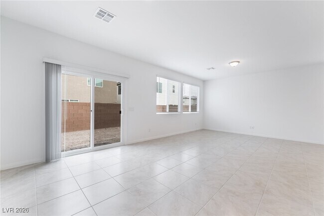 Building Photo - 8124 Beebrush Ct