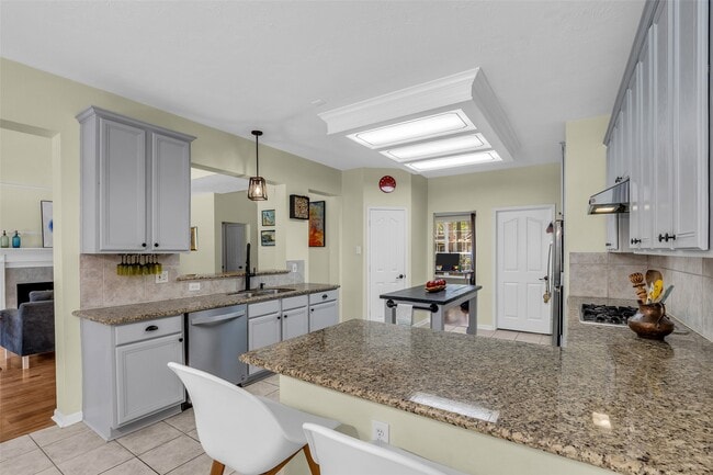 Building Photo - 119 N Westwinds Cir