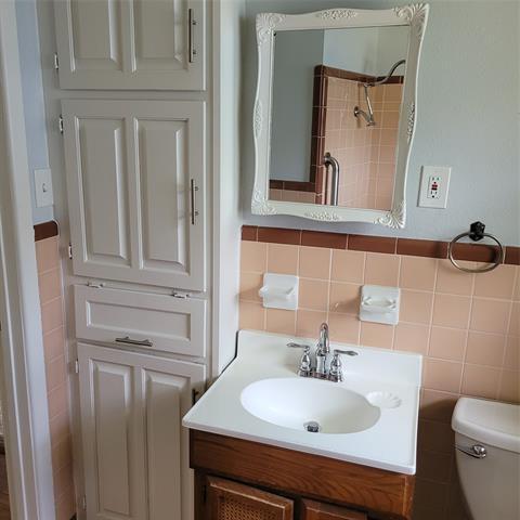 Building Photo - 1236 Terrace Dr