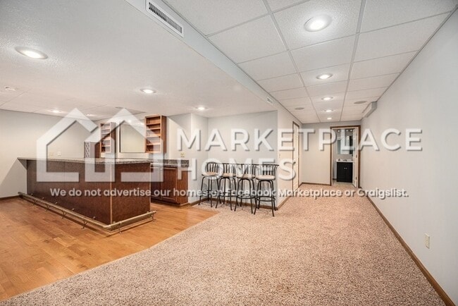 Building Photo - 785 Cambridge Ct