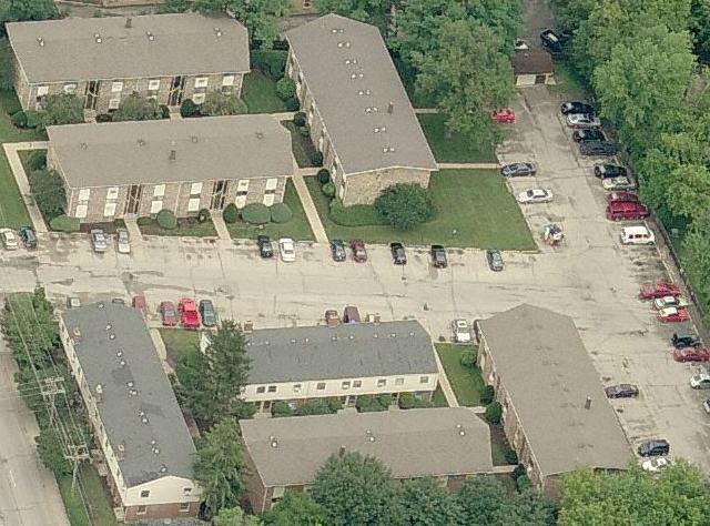 Primary Photo - Moraine East Apartments