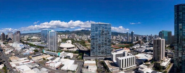 Building Photo - LUXURY FURNISHED STUDIO in AALII with PARK...