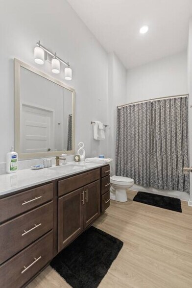 Building Photo - 7808 Kenetta Ct
