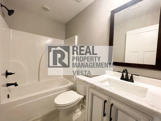 Building Photo - 113 Perth Ct