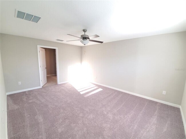 Building Photo - 10353 Scarlet Skimmer Dr