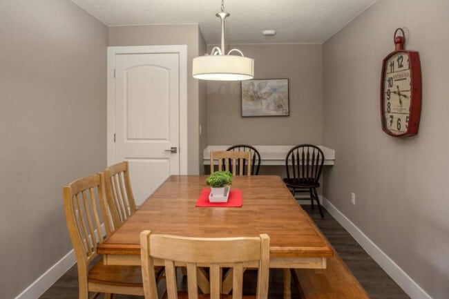 Building Photo - 1111 Gap Canyon Pkwy