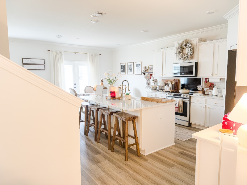 Building Photo - 211 Piper Cv