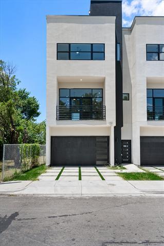 Primary Photo - 1475 McKee St