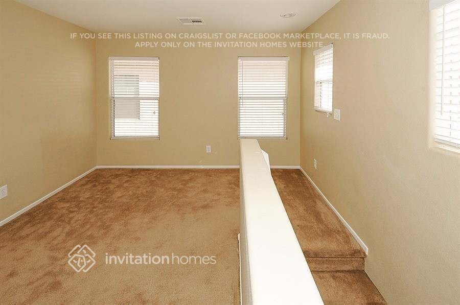 Building Photo - 7612 Constantinople Ave