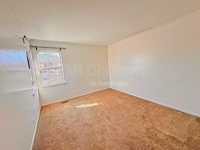 Building Photo - 1172 Regency Dr