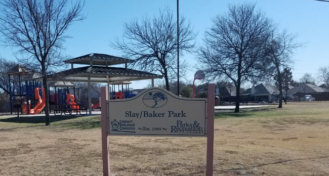 Building Photo - 5725 Baker Dr
