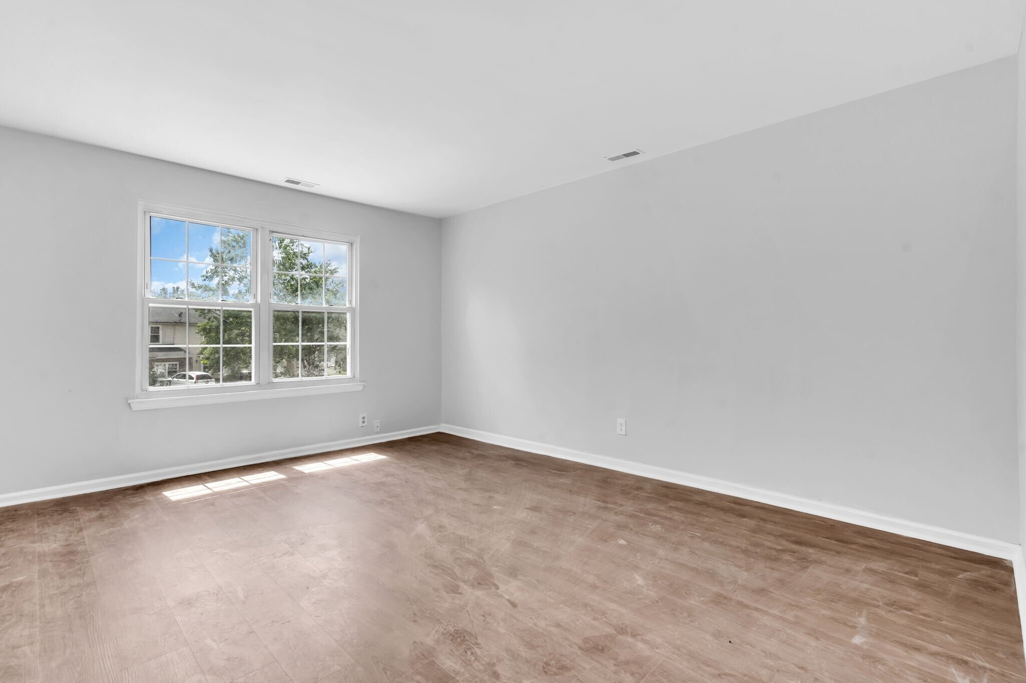 Building Photo - 56 Hopewell Ln