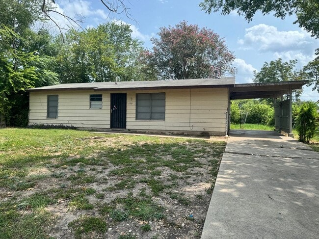 Building Photo - 6810 Tallahasse Dr