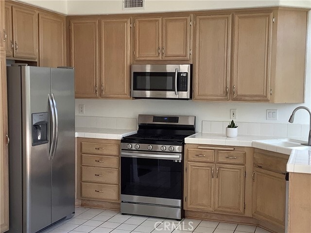 Building Photo - 932 S Lone Pine Ln