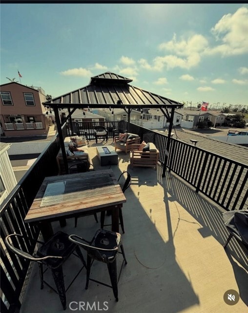 Building Photo - 21851 Newland St