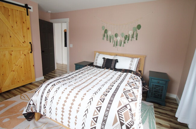 Building Photo - 3531 Springboro Rd