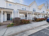 Building Photo - 350 Marquette Ct