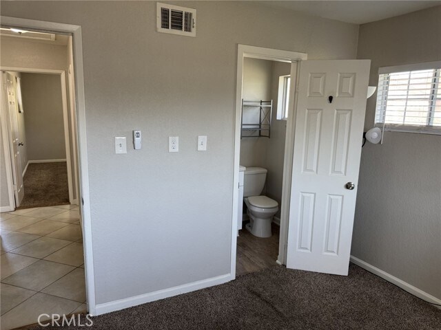 Building Photo - 5998 Mona Bell Ct