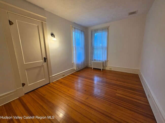 Building Photo - 159 Green St