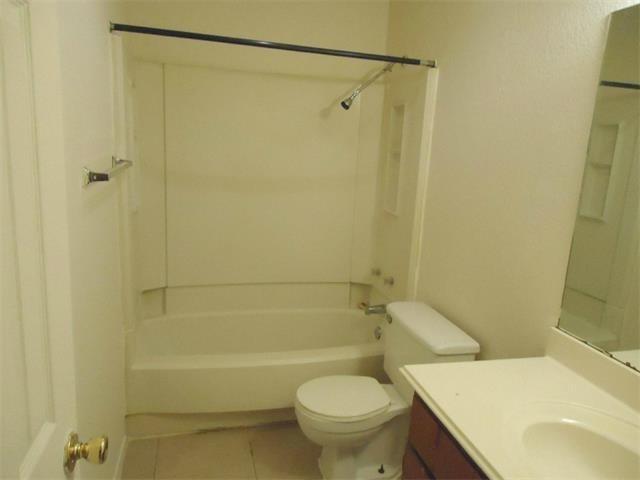 Building Photo - 803 Sirocco Dr