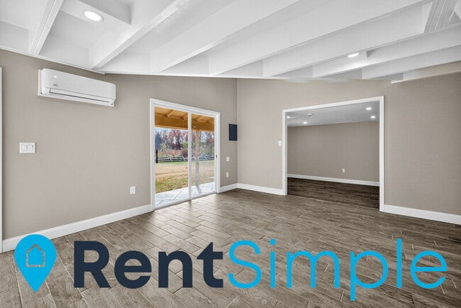 Building Photo - 4571 Weston Rd