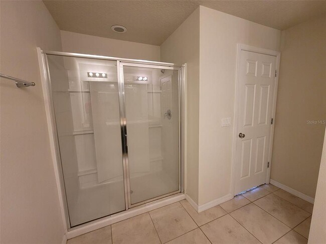 Building Photo - 724 Virtuoso Ln