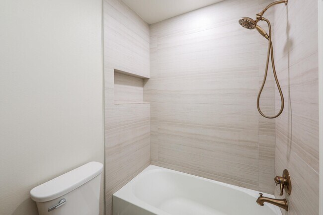 Building Photo - 9001 Taiga Ct