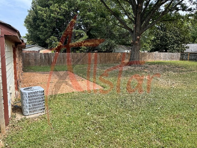 Building Photo - 6270 Shady Glen Cove