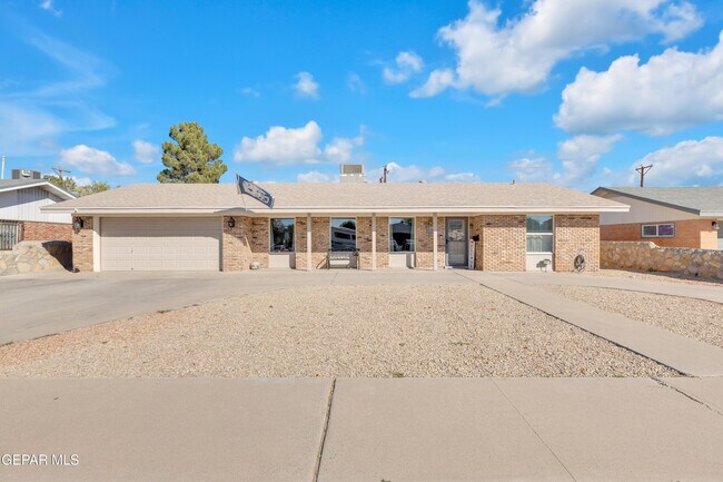 Building Photo - 9913 Album Ave