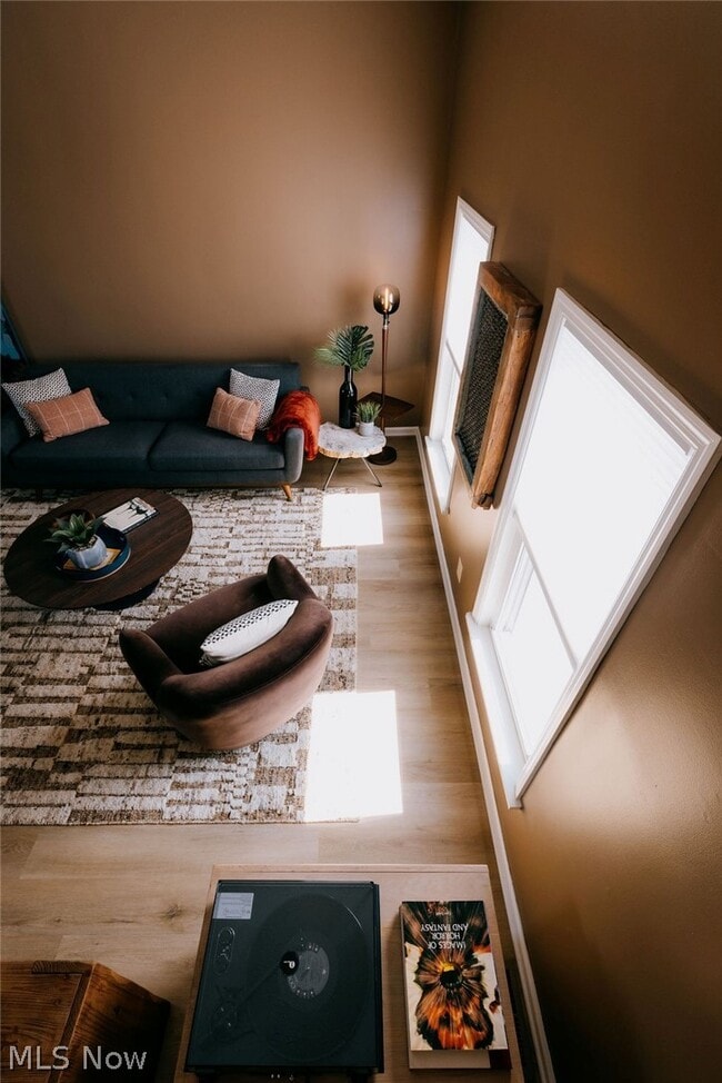 Building Photo - 4210 Clinton Ave