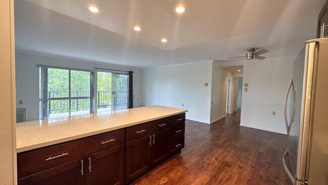 Building Photo - 2227 Via Puerta