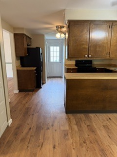 Building Photo - 1293 Manor Dr