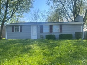Building Photo - 2 bedroom and 1 bath