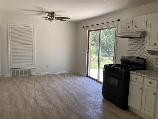 Building Photo - 155 Chateau Dr