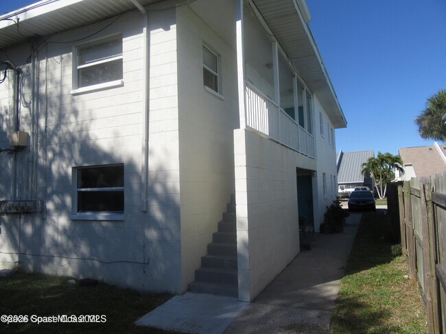 Building Photo - 415 Harrison Ave