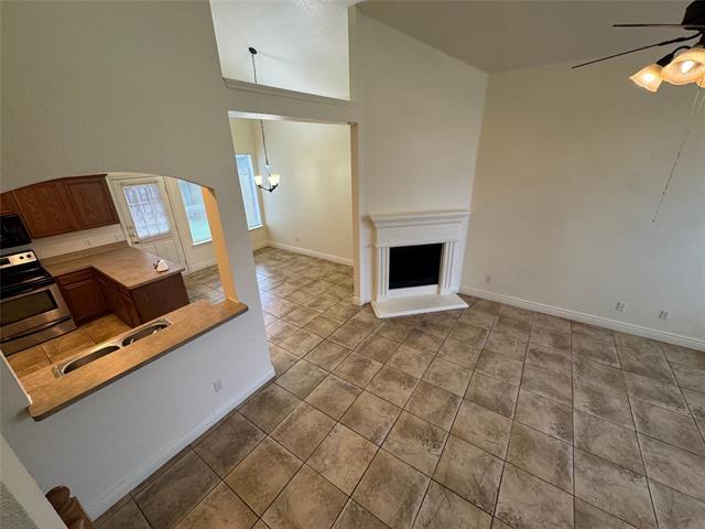 Building Photo - 8213 3 Bars Dr