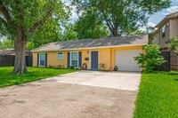 Building Photo - 5513 Fairdale Ln