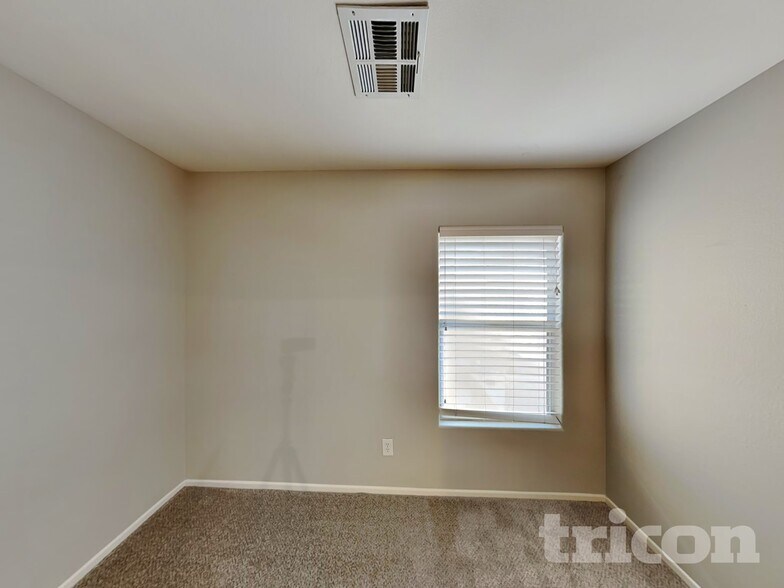 Building Photo - 5969 Red Raspberry Ct