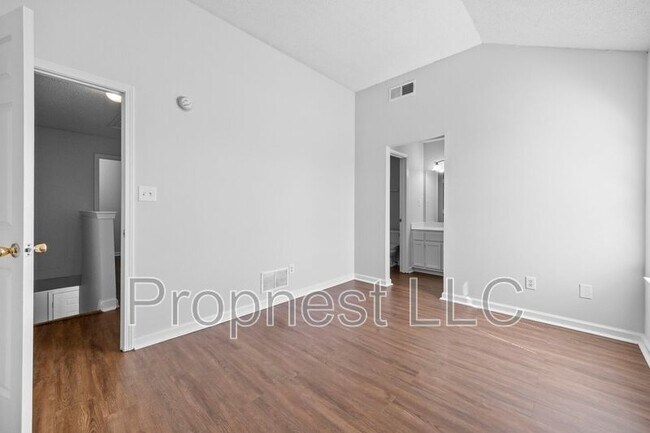 Building Photo - 7322 Perrin Cove