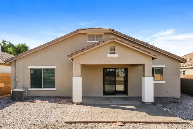 Building Photo - 22272 E Via del Rancho